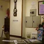 ホスタル パラス 3*