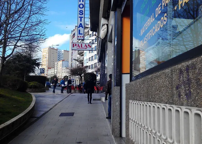 Hostal Palas Pensionat 3*